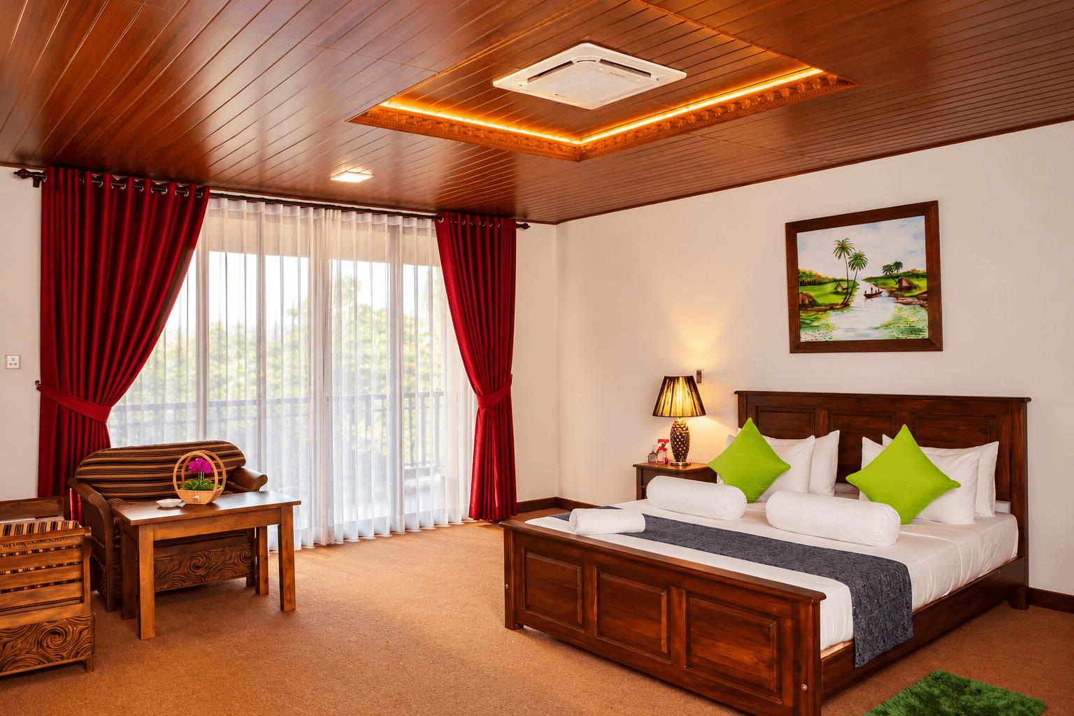 Signature Deluxe VIP double room at Hotel Green View Buttala with luxury amenities